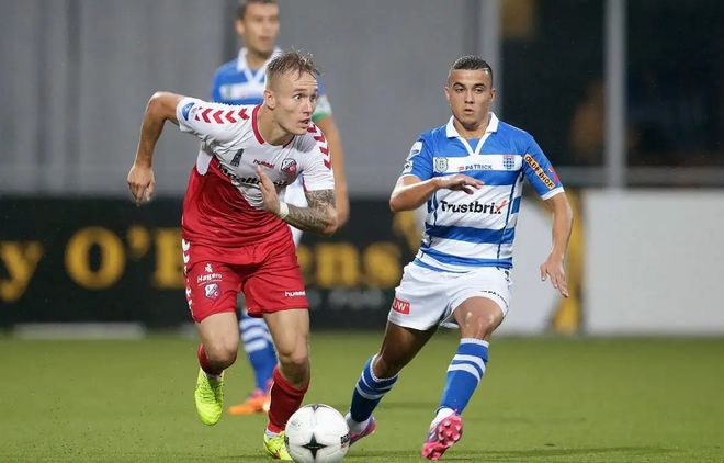 他甚至用 他甚至用