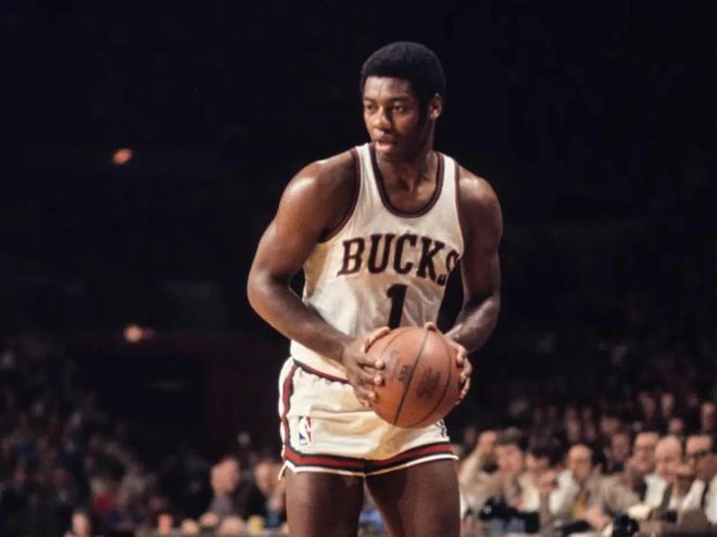 本次锦标赛 本次锦标赛