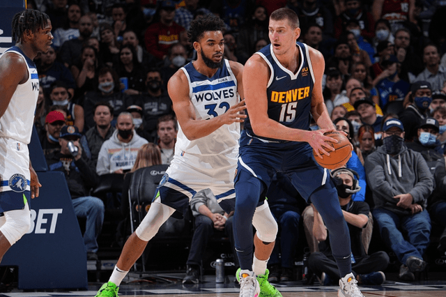 由于表现不 由于表现不