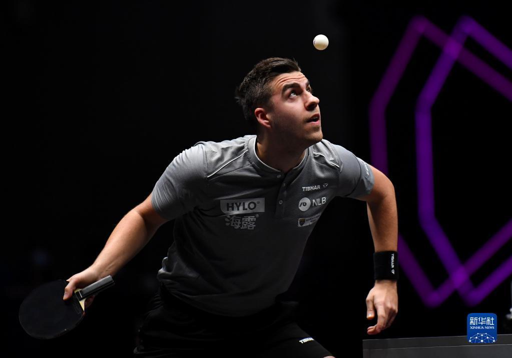 我就只能拼 我就只能拼