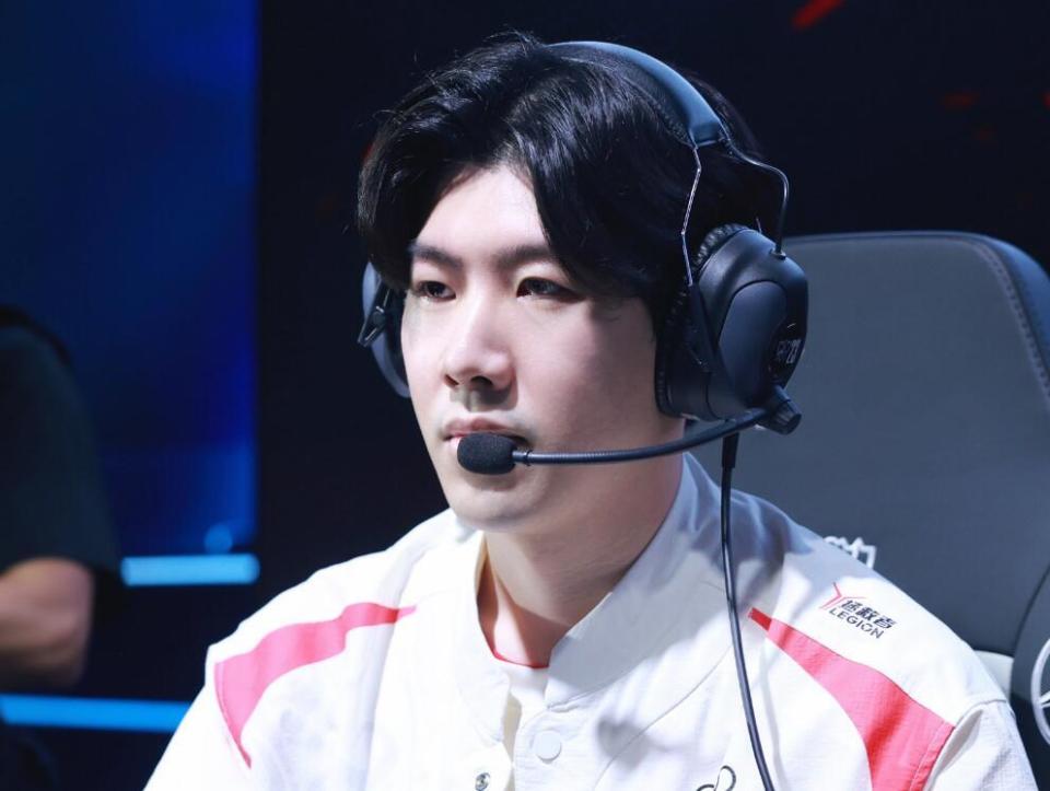 管理层不仅 管理层不仅