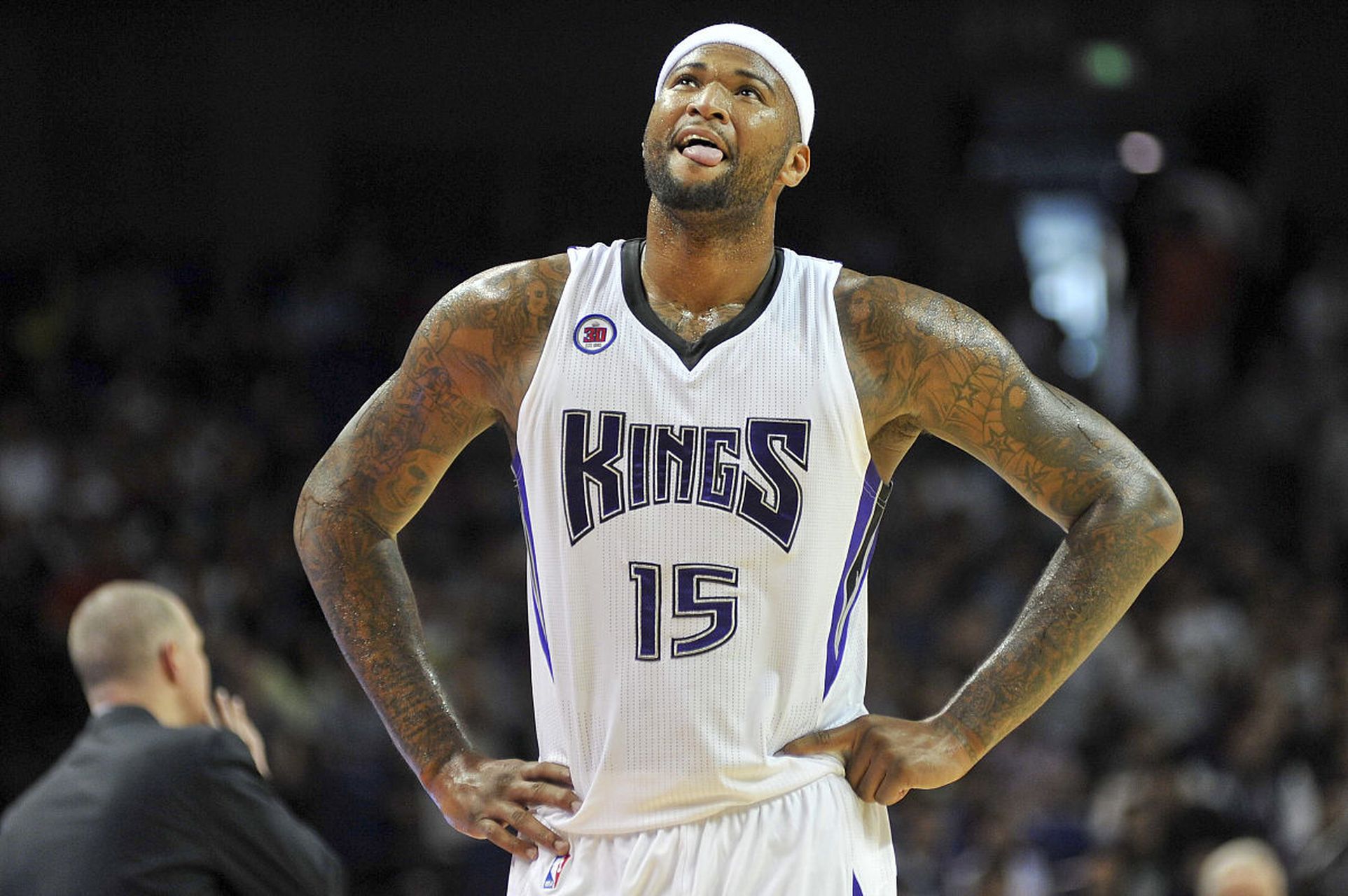 于竞争的中 于竞争的中