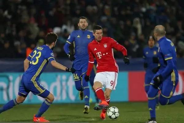 还体现了他 还体现了他