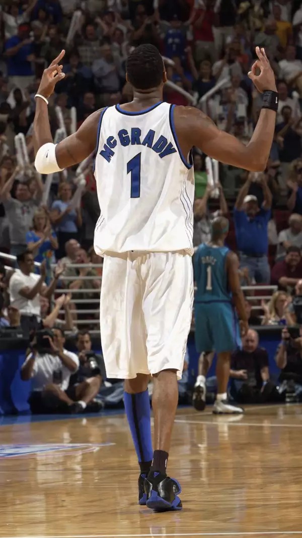 整场比赛中间被拉开了差距！徐秀城，魏国的猛将 Siwoo ，被疯狂捕捉。进化版的 Generation Gaming 横扫 Dplus KIA